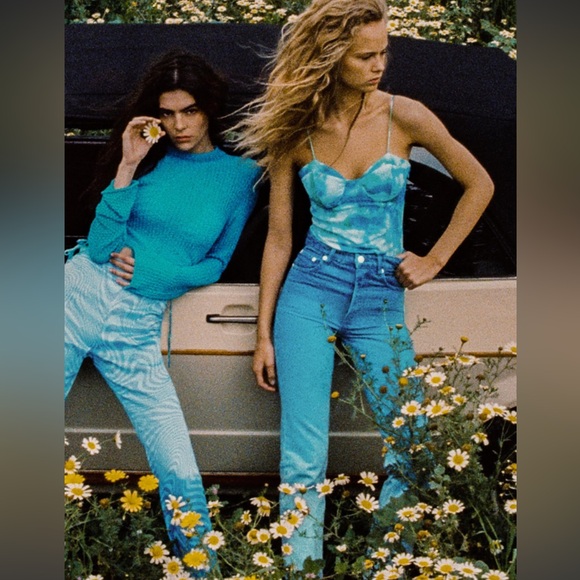 ZARA | Straight Leg High Rise Ombré Blue Swimming Pool Jeans, Size 4 - Picture 3 of 10